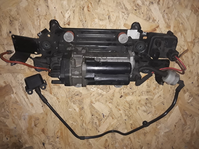 Компрессор пневмоподвески 80A616005E VAG