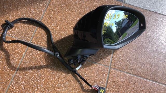 Наружное зеркало правое 8W1857410C VAG