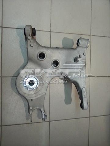 Рычаг задней подвески нижний, правый LR098771 LAND ROVER
