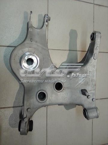 Рычаг задней подвески нижний, левый LR098773 LAND ROVER