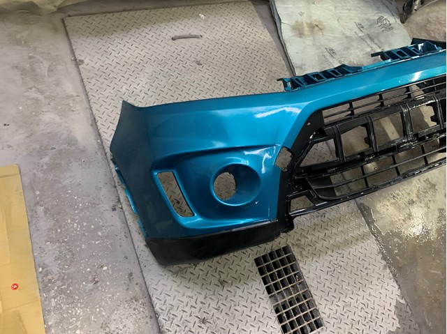 SUZUKI 7171186R00N49 Бампер передний в наличии Черновцы