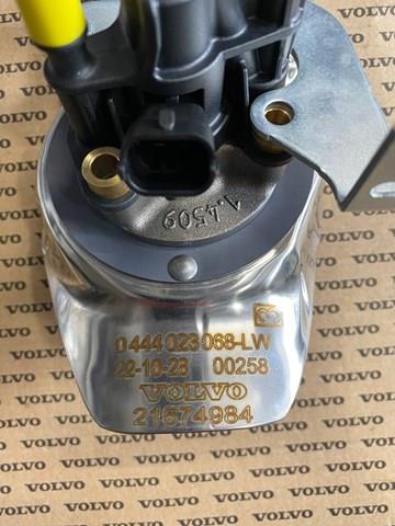 21574984 VOLVO Форсунка впрыска AD BLUE купить в Полтава