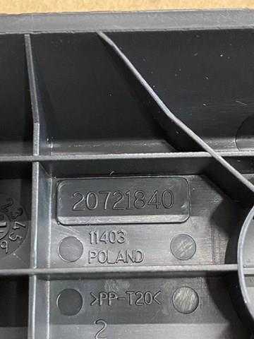 7420721840 Суппорт (кронштейн) крепления заднего фонаря левый купить Одесса