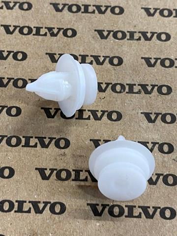 82248433 VOLVO купить в Тернополь