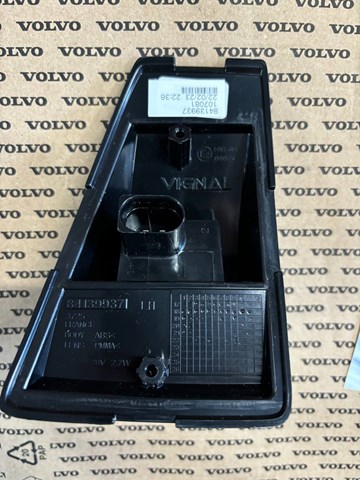VOLVO 84139937 Указатель поворота левый в наличии Кривой Рог