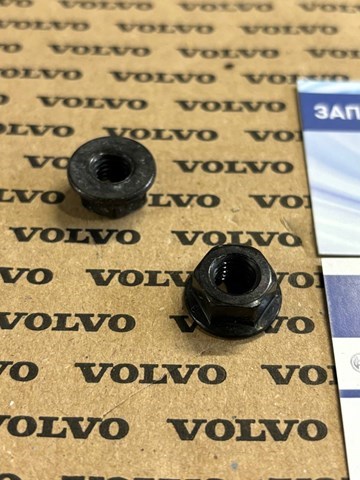VOLVO 945408 Гайка выпускного коллектора в наличии Черновцы