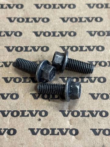 984725 VOLVO купить в Ирпень