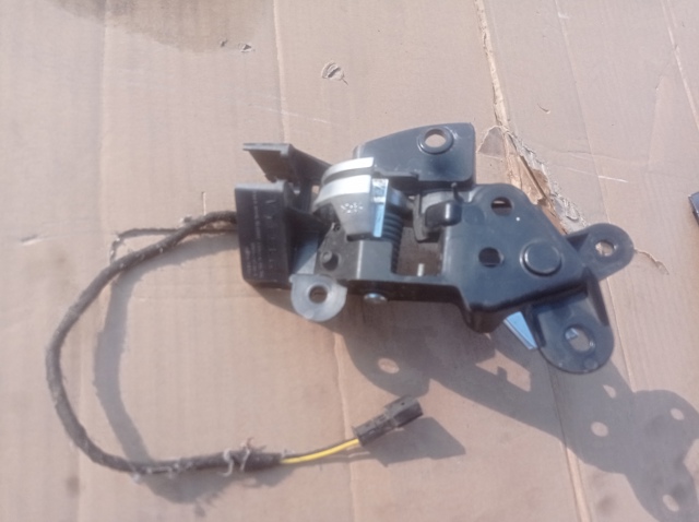 TESLA 100843600E в наличии Львов