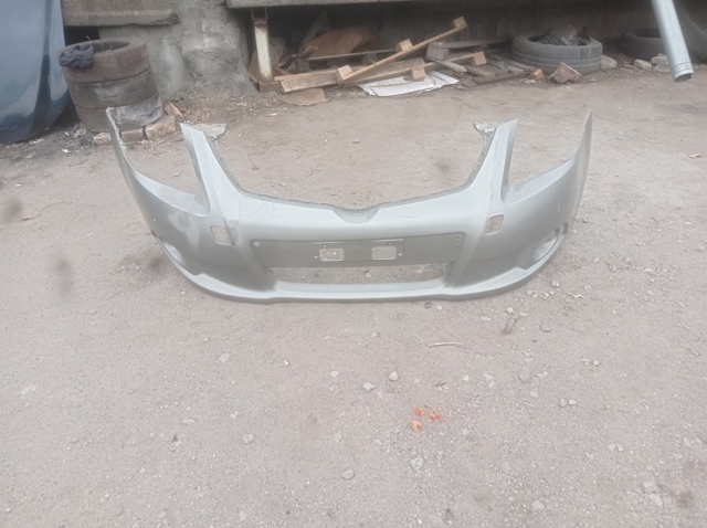 TOYOTA 5211905190 Передний бампер в наличии Тернополь