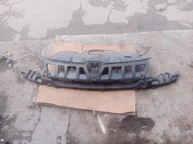 Решетка 620360001R RENAULT