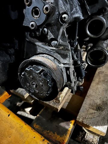 Компрессор хладагента 95812601401 PORSCHE