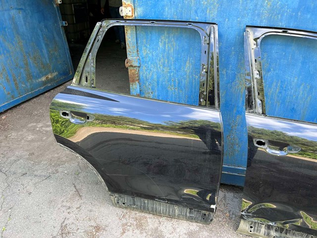 Дверь задняя, правая 95853301201GRV PORSCHE