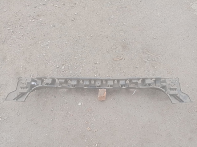 MERCEDES A1648850065 Кронштейн бампера заднего центральный в наличии Сумы