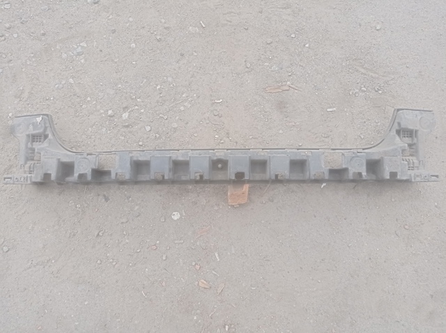 A1648850065 MERCEDES Кронштейн бампера заднего центральный купить в Хмельницкий