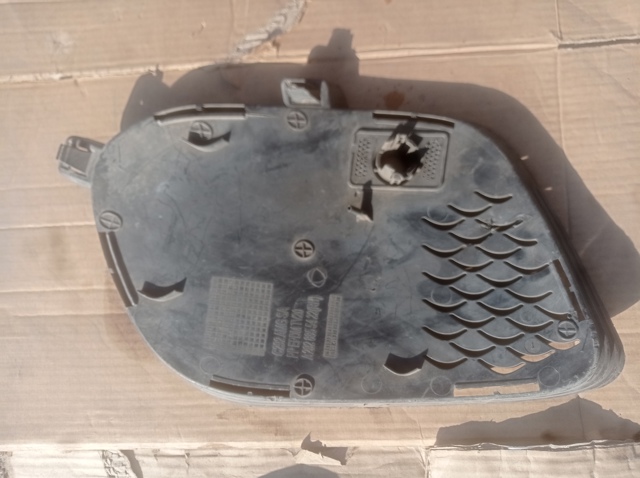 MERCEDES A2928855422 Решетка бампера переднего правая в наличии Хмельницкий