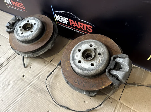 33306861137 BMW купить в Кривой Рог