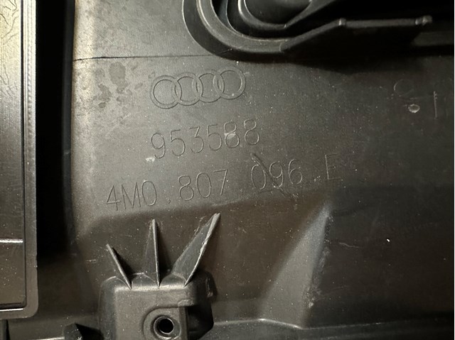 VAG 4M0807095E в наличии Полтава