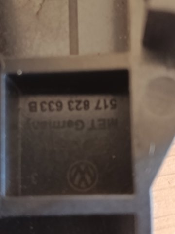 517823633B Кронштейн ручки открывания капота купить Украина