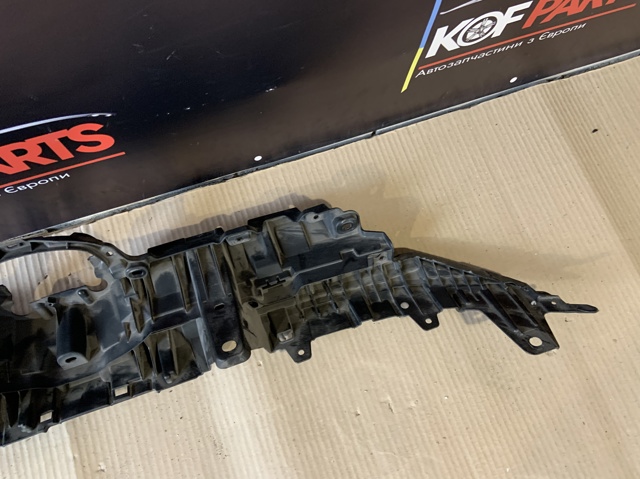 TOYOTA 531150R010 Кронштейн решетки радиатора в наличии Хмельницкий