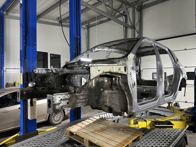 VAG 5NL817101C Крыша в наличии Чернигов