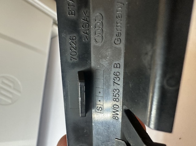 8W0853736B VAG купить в Сумы