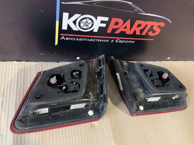 A2128201064 MERCEDES Фонарь задний правый внутренний купить в Николаев