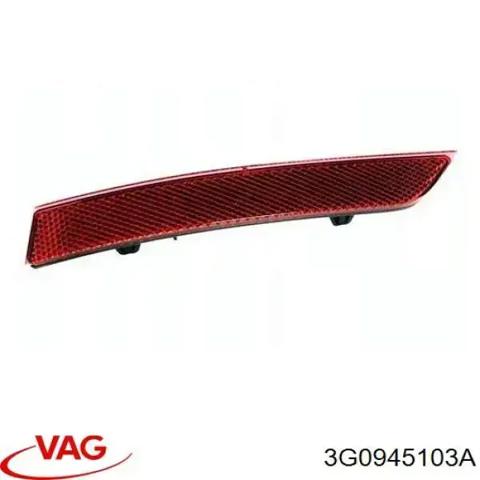 Катафот (отражатель) заднего бампера, левый 3G0945103A VAG