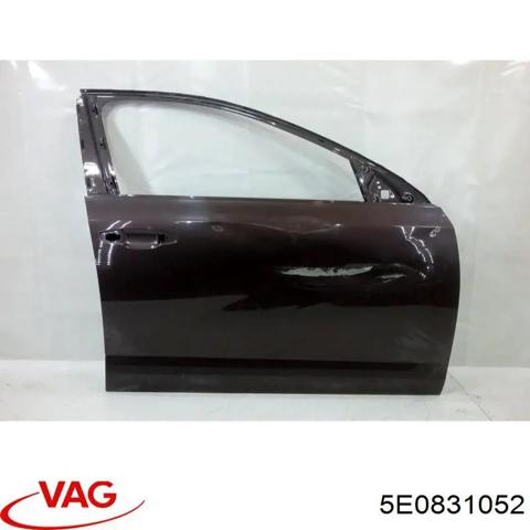 Пассажирская передняя дверь 5E0831052 VAG