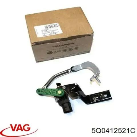 Датчик уровня положения кузова, передний левый 5Q0412521C VAG