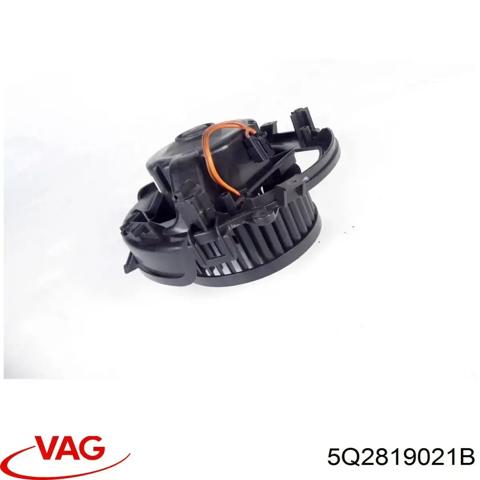Моторчик печки 5Q2819021B VAG