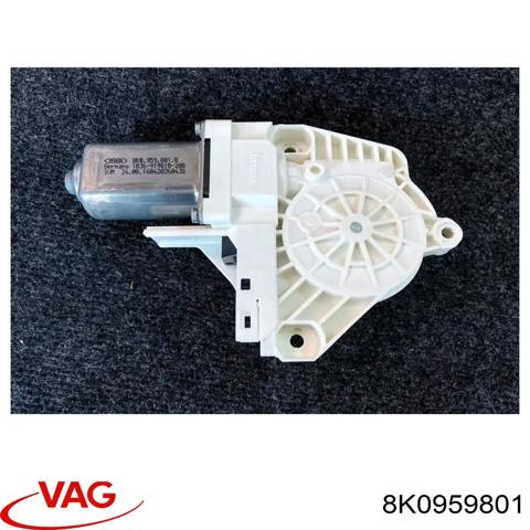 Мотор стеклоподъемника водительской двери 8K0959801 VAG