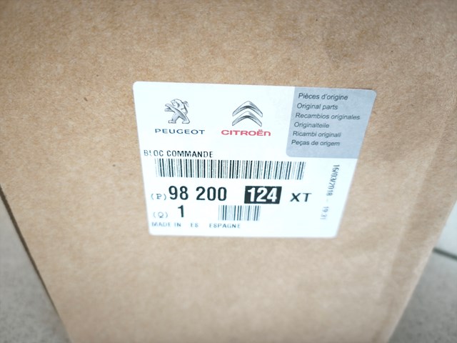98200124XT PEUGEOT Переключатель подрулевой правый купить в Сумы