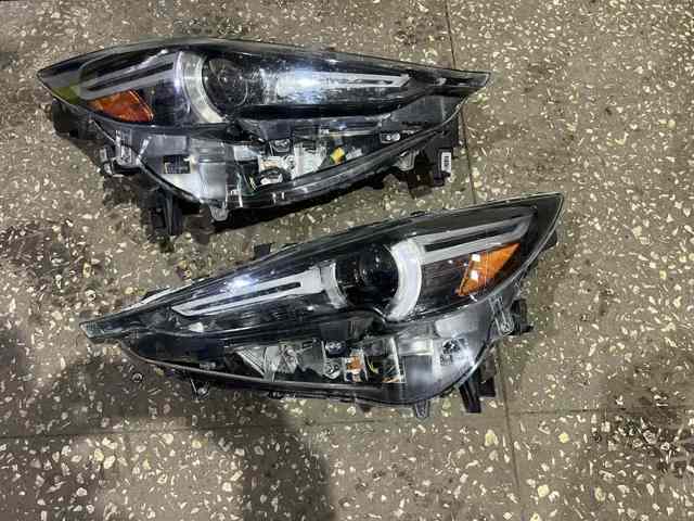 MAZDA K12451040 Левая фара в наличии Полтава