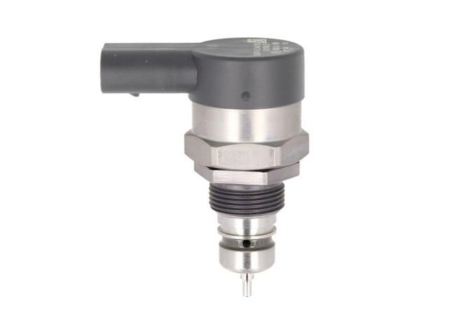 Регулятор давления топлива в топливной рейке 0281006253 BOSCH