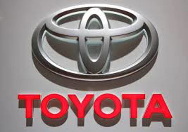 Левая подушка двигателя 1237231010 TOYOTA