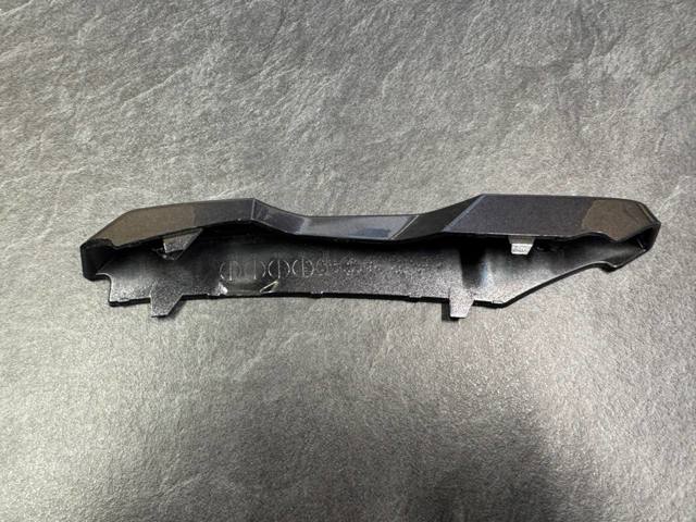 Заглушка противотуманки передней правой KA0J50C12 MAZDA