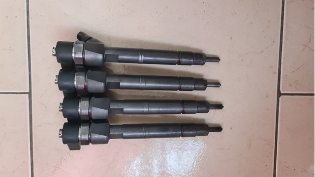 A6110700687 MERCEDES Форсунка впрыска топлива купить в Одесса