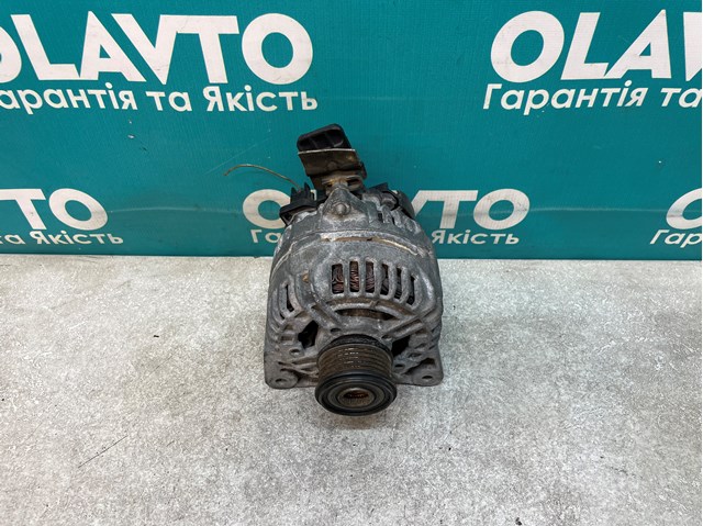 Генератор автомобиля 0124425111 BOSCH