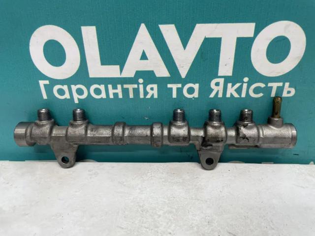 0445214194 Распределитель топлива (рампа) купить Сумы
