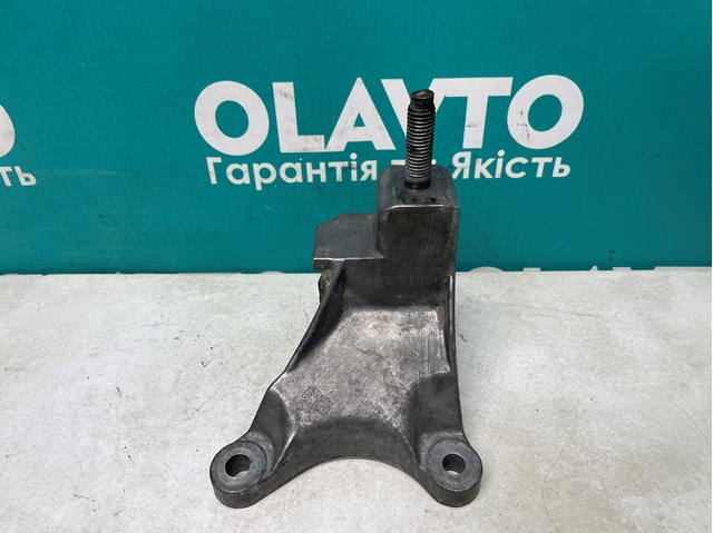 FORD 1066724 в наличии Ужгород