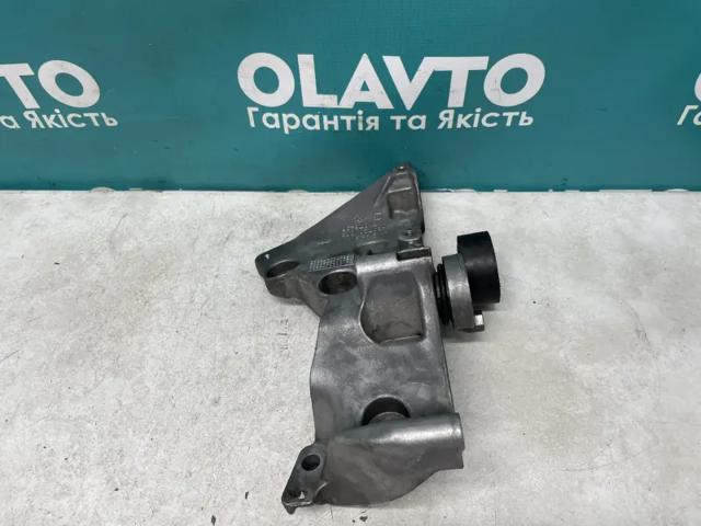 117504048R Натяжной ролик купить Ужгород