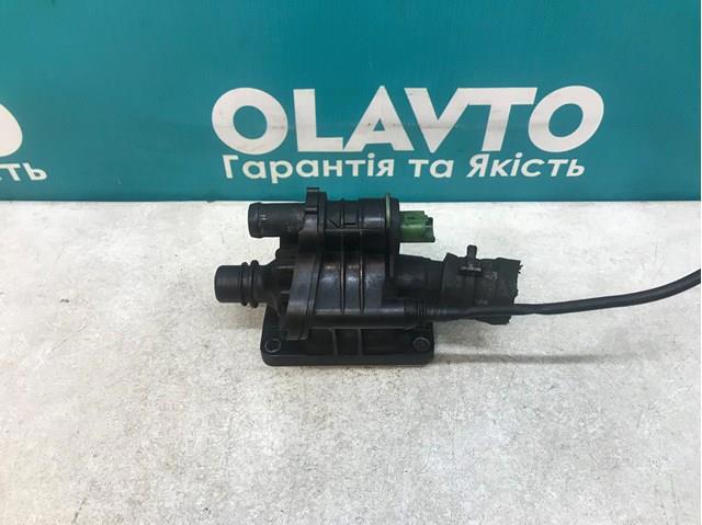 Кожух термостата 1313841 FORD
