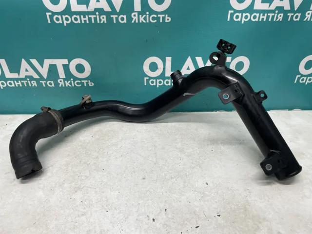 Патрубок воздушный, вход в турбину (наддув) 13251949 OPEL