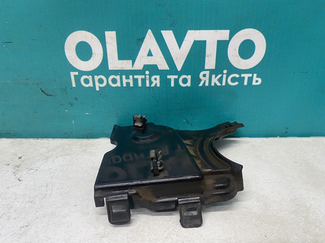 Крышка мотора передняя 135611121R RENAULT