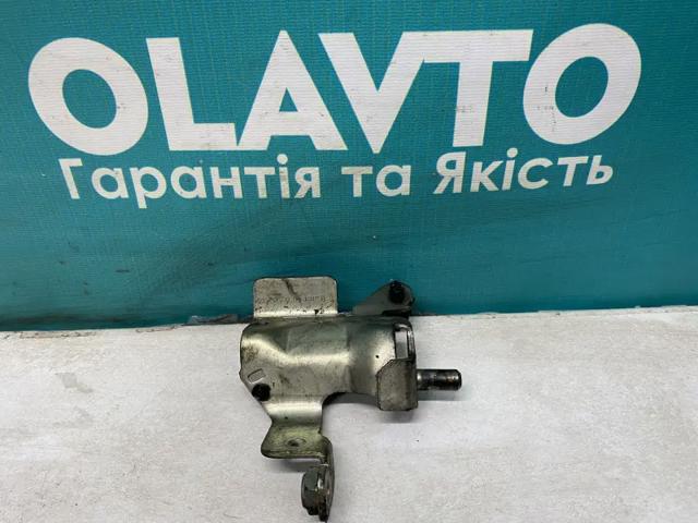 Кронштейн воздушного фильтра 1436S9 PEUGEOT