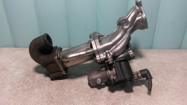 147357493R RENAULT Радиатор системы EGR купить в Ужгород