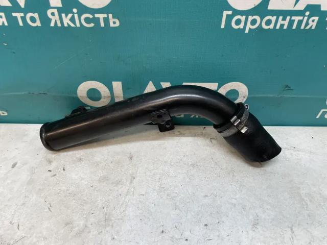 FORD 1496238 Патрубок воздушный, выход из турбины/компрессора (наддув) в наличии Львов