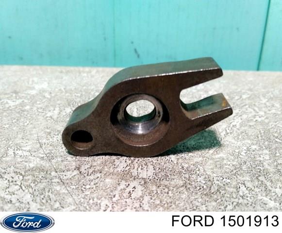 Держатель форсунки дизельной 1501913 FORD