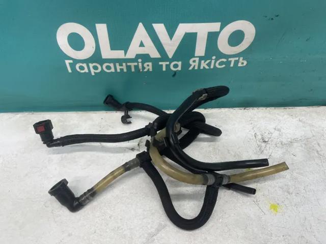 Трубка топливная обратная от фильтра к баку 164462724R RENAULT