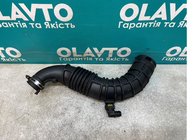 NISSAN 1657500QAE Выпускной патрубок воздушного фильтра в наличии Житомир